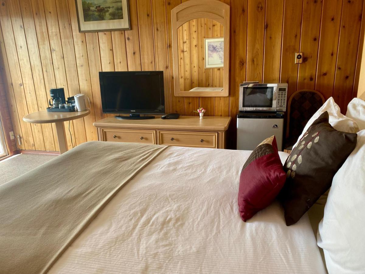 راديوم هوت سبرينغز Motel Bo Radium المظهر الخارجي الصورة